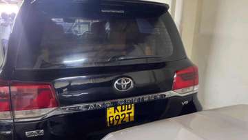 LANDCRUISER ZX V8 DIESEL 2010 FACE LIFT 2018MODEL