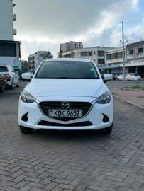 mazda demio used