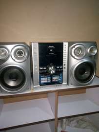 Panasonic hi-fi CD changer radio sound system