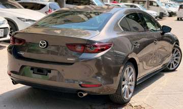 MAZDA 3 SEDAN
