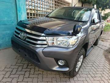 Toyota hilux single cabin