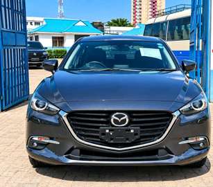 mazda axala hatchback sunroof