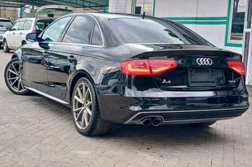 Audi A4 black color fully loaded 2018 model