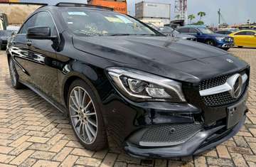 MERCEDES CLA180 2019MODEL SUNROOF