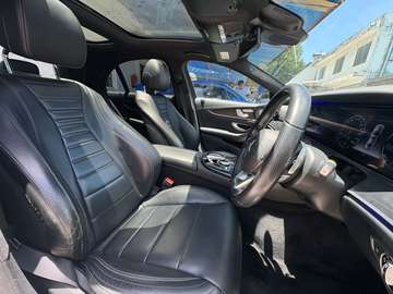 MERCEDES BENZ E200 AMG 2017MODEL PANORAMIC SUNROOF