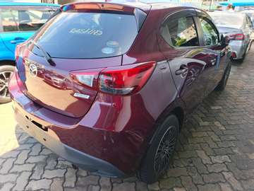 Mazda  petrol Xdl