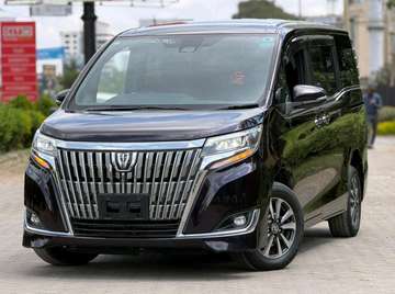 Toyota Esquire 2019