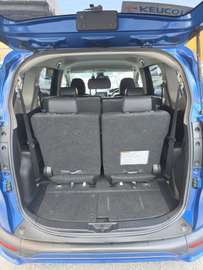 Toyota sienta hybrid