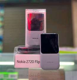 Nokia Flip 2720 Dual SIM card