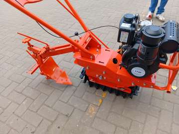 Power weeder
