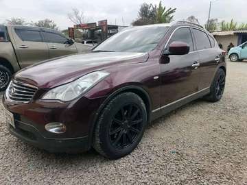 Nissan Skyline SUV for hire in Nairobi Kenya
