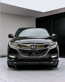 Honda Vezel Hybrid black 2019