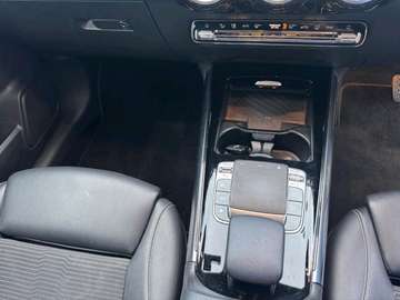 2019 Mercedes Benz B180