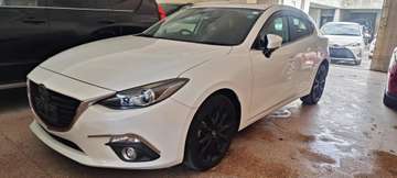 Mazda Axela hatchback Diesel Sunroof White 2018