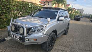 TOYOTA LANDCRUISER PRADO 2015MODEL PETROL