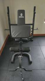 Crystal weight bench