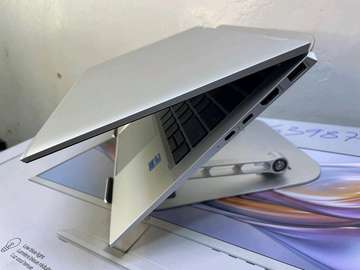 HP ELITEBOOK 1030 G8 INTE CI7 11TH GEN