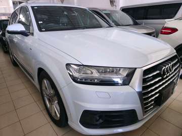 AUDI Q7 S LINE QUATTRO 2019