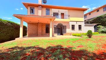 5 Bed Townhouse with En Suite in Kitisuru