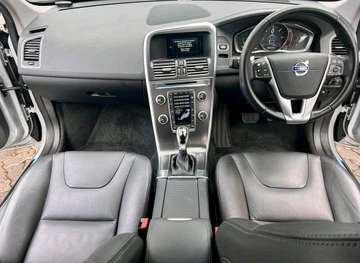 Volvo XC60 White color 2019 model fully loaded