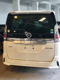NISSAN SERENA E_POWER