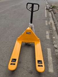 3000kg capacity hydraulic hand pallet truck (pallet jack)
