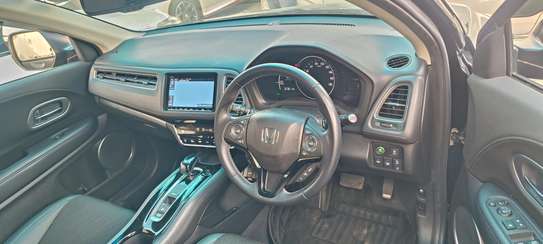 Honda Vezel Hybrid Darkblue 2019 image 14