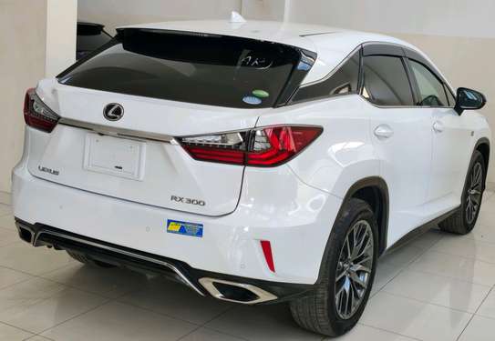 LEXUS RX300 image 10