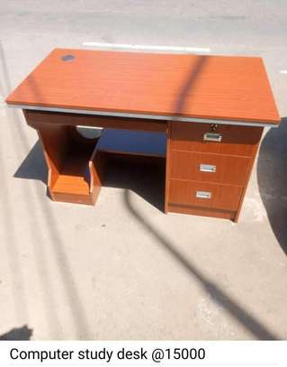 Computer study desk image 11