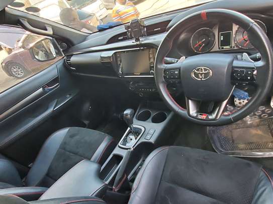 Toyota pick-up GR sport image 4