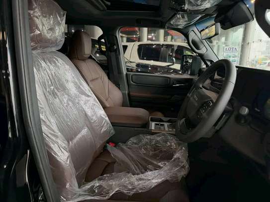Toyota landcruiser 2025 image 2