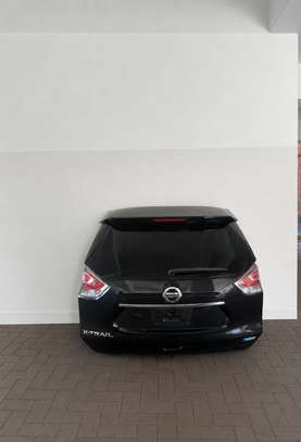Nissan X-Trail T32 Black Boot / Tailgate image 2