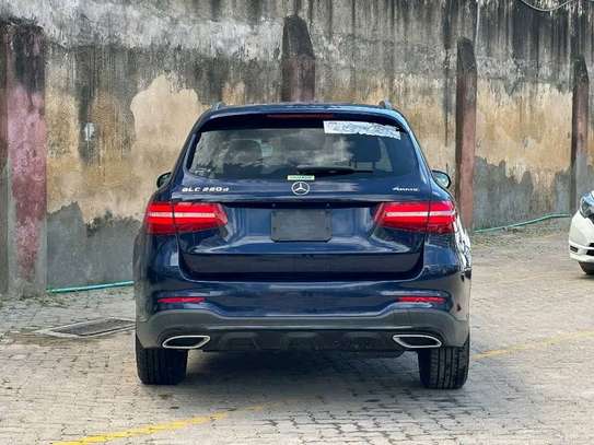Mercedes Benz GLC220d 2019 image 10