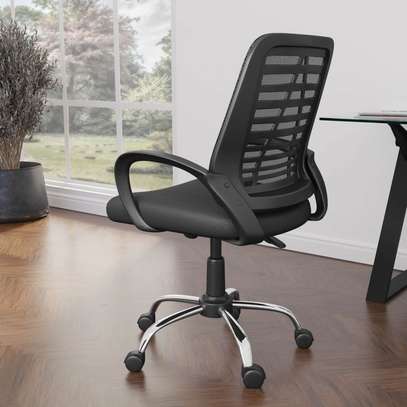 Office Strong Mesh Chair image 8