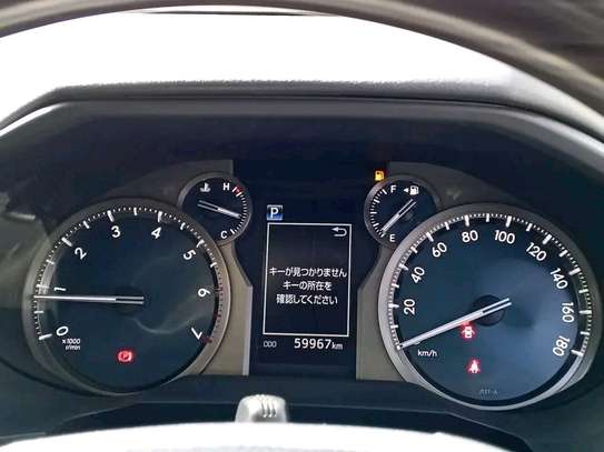 Toyota landcruiser Prado image 10