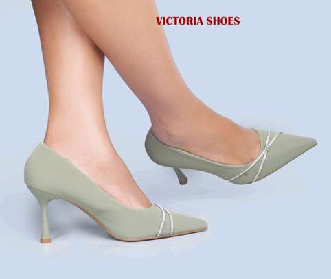 Ladies heels image 4