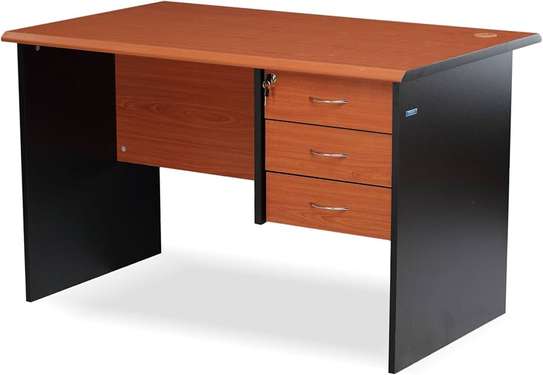 1.4 M Iported Wooden 3 Drawer Economic Desk image 12