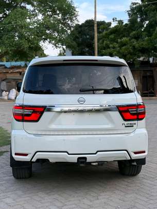NISSAN PATROL 2019MODEL FACE LIFT 2023 image 3