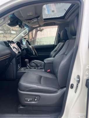 Toyota land Cruiser Prado TX-l diesel 2019 image 7