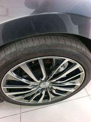 Mazda 3 sedan image 10