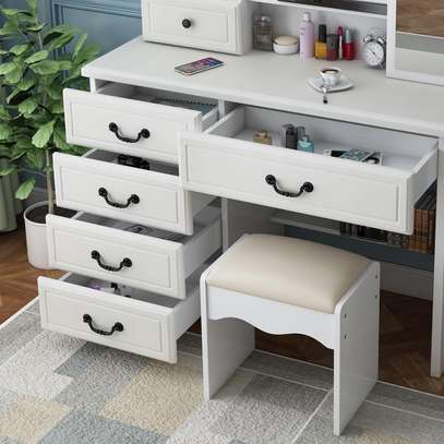 Dressing Table; Vanity Modern Dressing Table image 2
