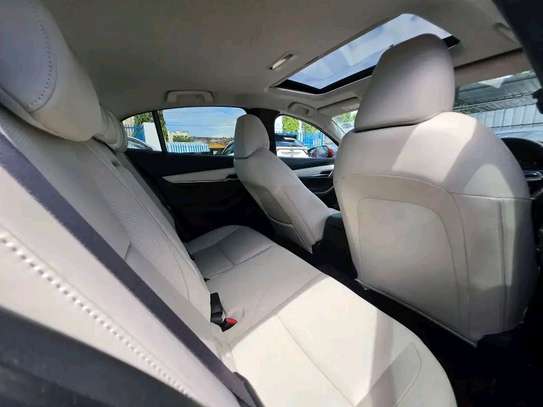 Mazda 3 2019 image 5