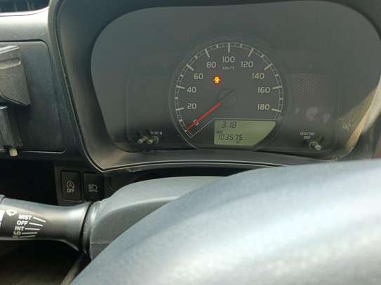 Toyota probox F xtra image 4