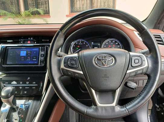 TOYOTA HARRIER PREMIUM PACKAGE 2019MODEL FULLY LOADED image 8