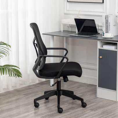Office Chair : Black Modern Office Chair  In Rodwa image 10