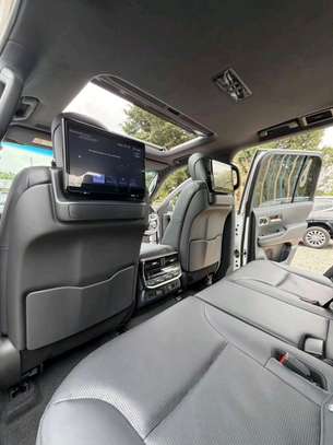 2023 Toyota LandCruiser GR SPORT image 5