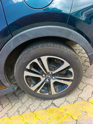 Daihatsu Rocky image 5