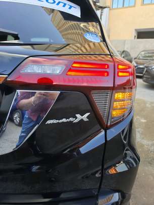 HONDA VEZEL MODULO X 2020MODEL MILEAGE 24K image 13