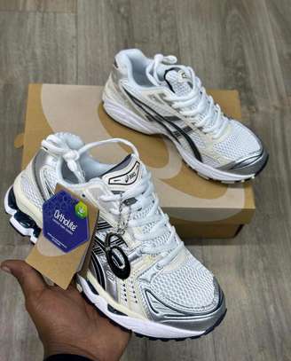 Asics GEL-Kayano Men's US 10 Silver Running Shoes image 3