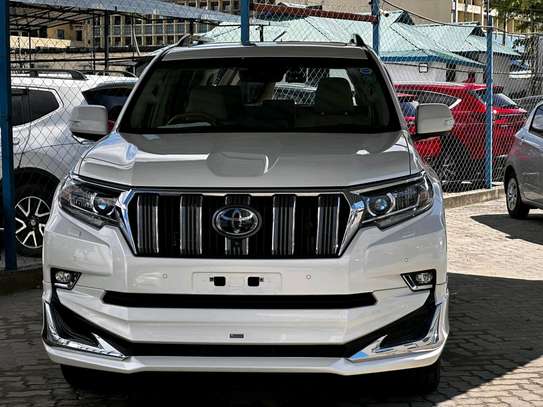 Toyota Land Cruiser Prado TZG image 2